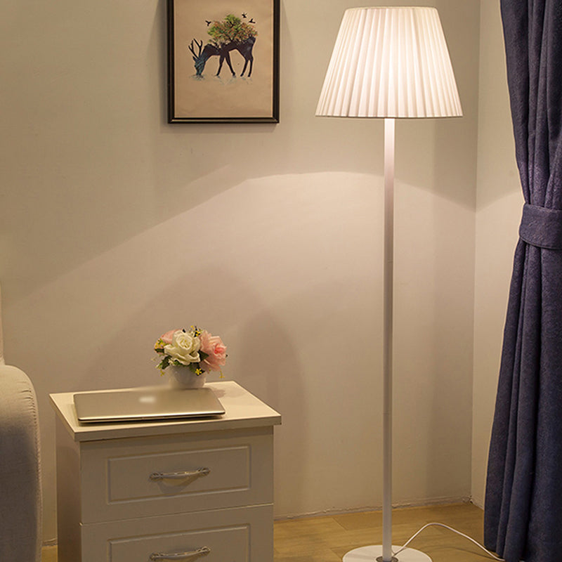 Geometric Shape Metal Floor Light Modern Style Single Light Floor Light Fixtures