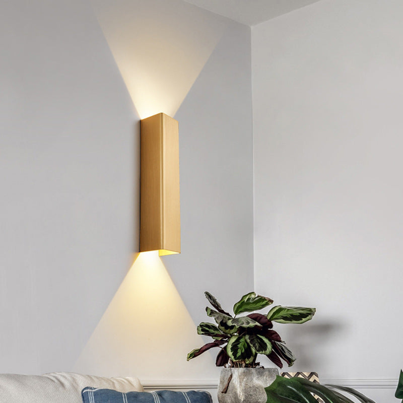 Modern Style Strip Shape Wall Sconce Metal 2 Light Sconce Lighting for Living Room