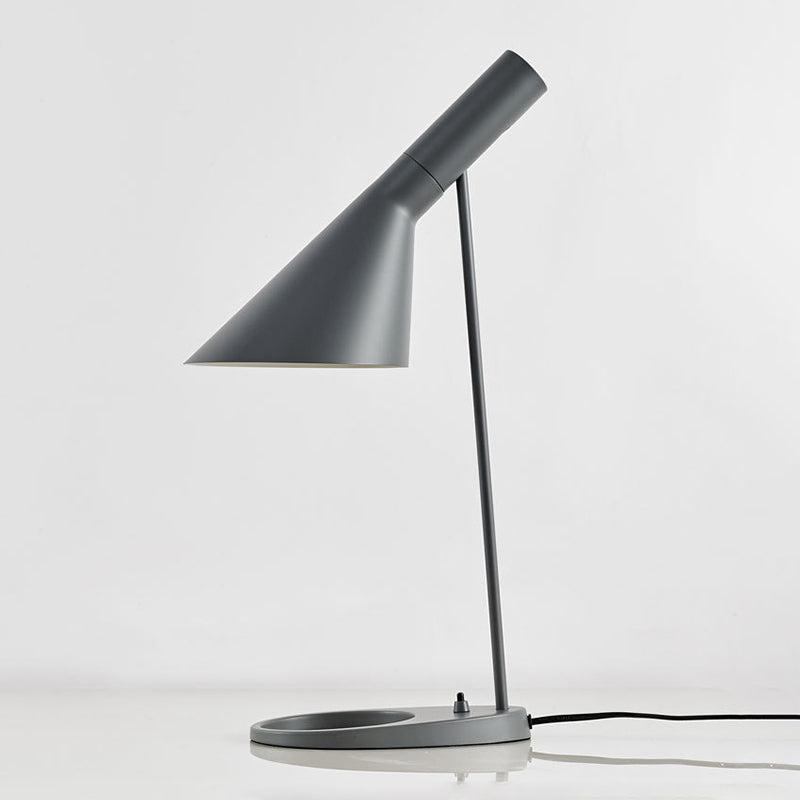 Geometric Shape Metal Table Lamp Modern Style 1 Light Table Lamp Fixtures