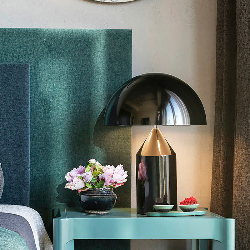 Lampe de table de nuit géométrique moderne en métal 1 lampe de table légère