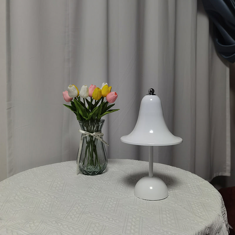 Lampes de table de nuit géométrique à style moderne en métal 1 lampe de table légère