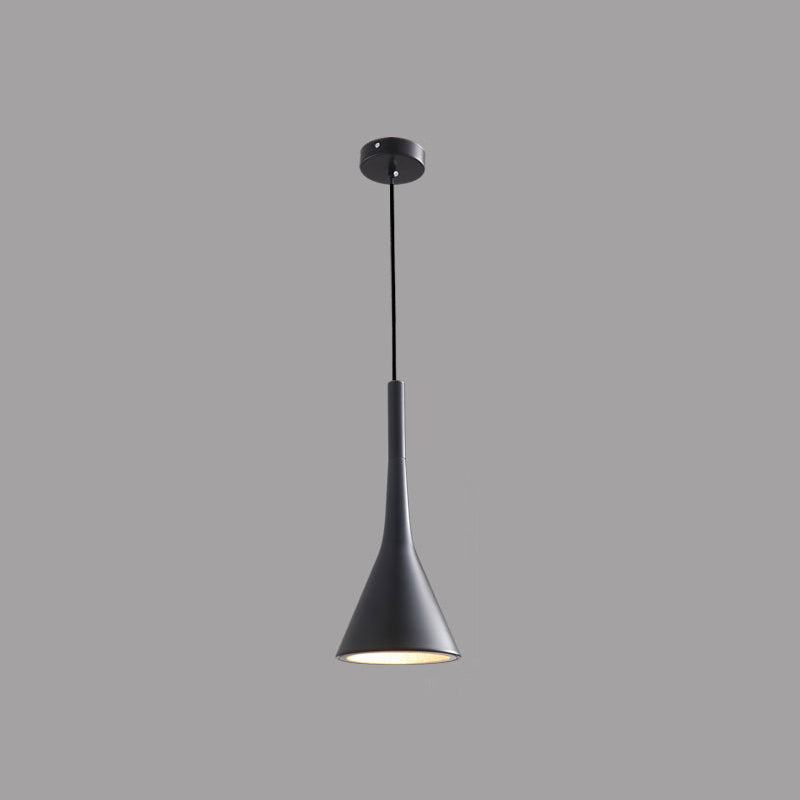 1 Lichthängeleuchte moderne Anhängerlampe mit Eisenschatten für Wohnzimmer