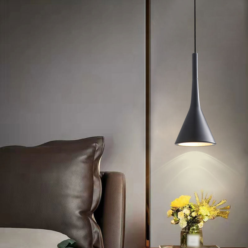 1 Lichthängeleuchte moderne Anhängerlampe mit Eisenschatten für Wohnzimmer