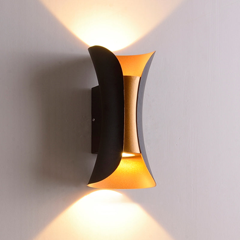 Wandleuchte minimalistische LED -Metallwand montiertes Licht montiert