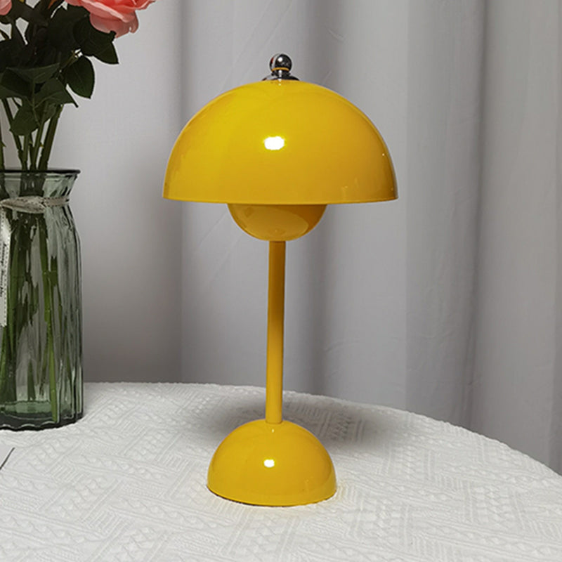 Table de table en forme de dôme lampe de table de nuit en métal de style nordique pour chambre à coucher