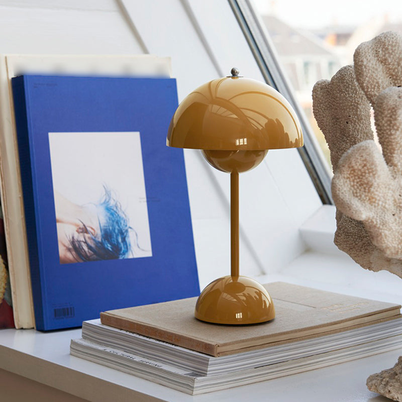 Table de table en forme de dôme lampe de table de nuit en métal de style nordique pour chambre à coucher