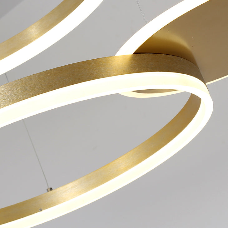 Forme de roue Lights Lights Modern Metal 4 lustres d'éclairage de lustre léger