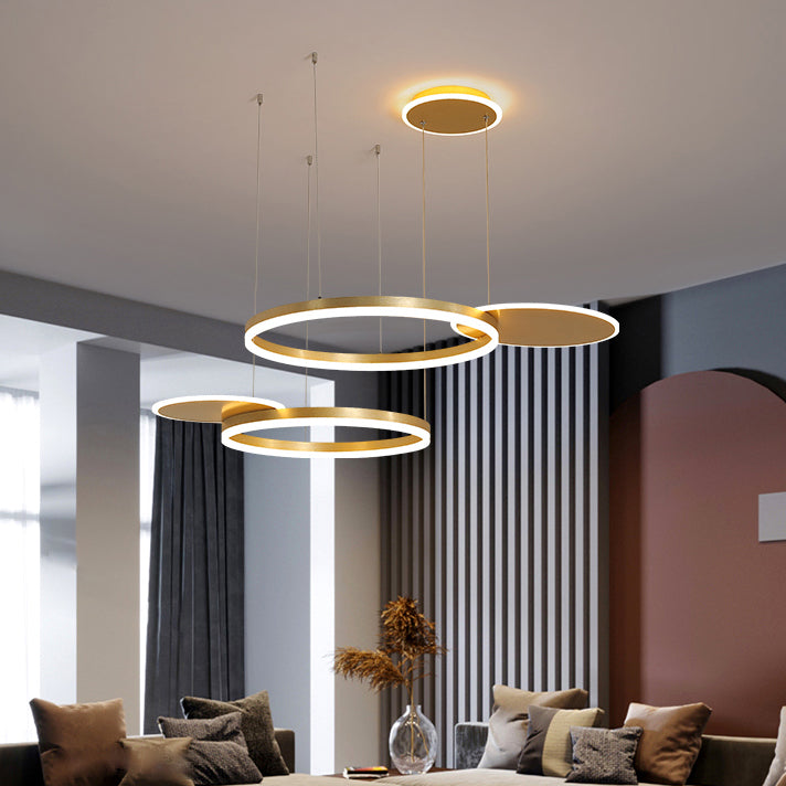 Forme de roue Lights Lights Modern Metal 4 lustres d'éclairage de lustre léger