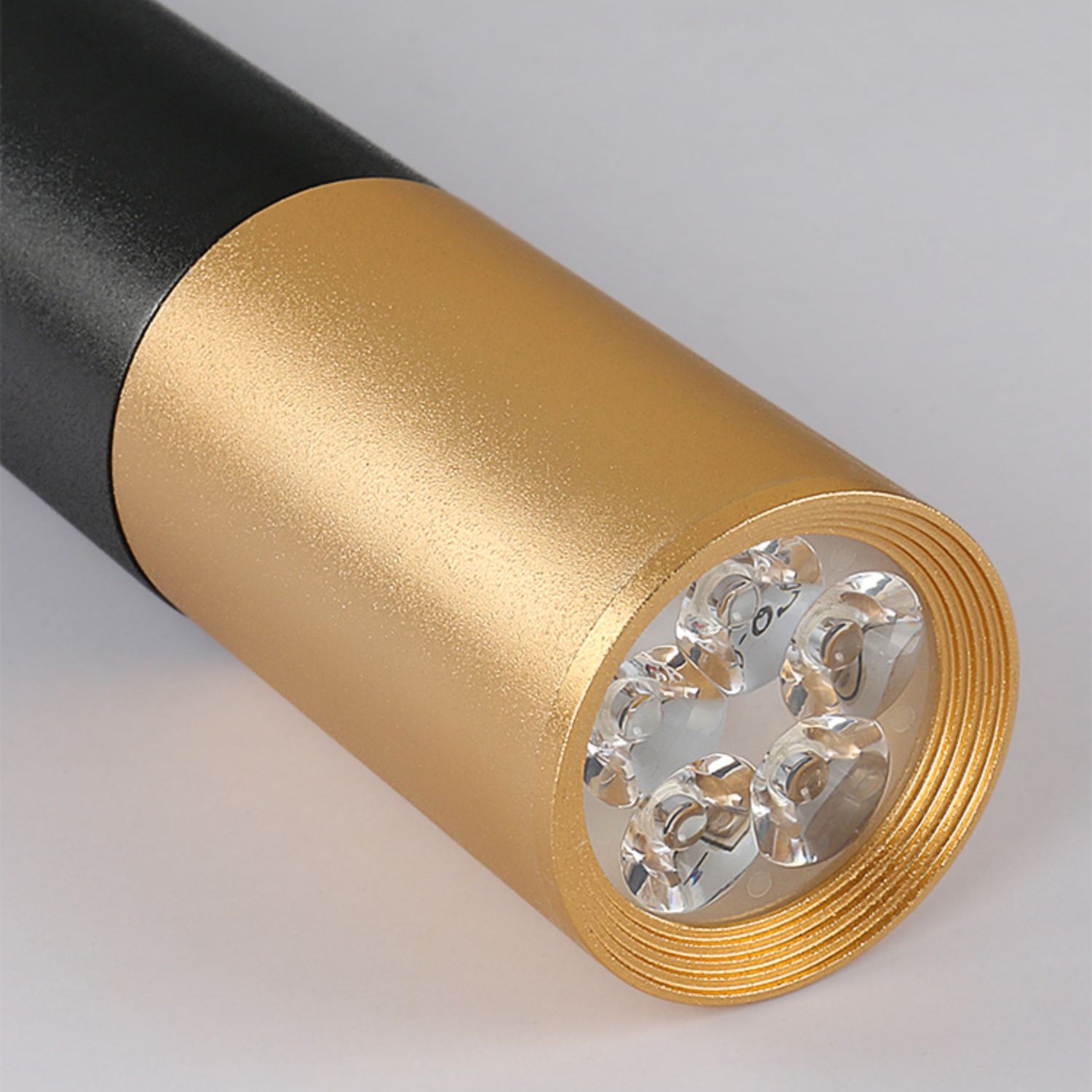 Forme du cylindre de style contemporain Pendant Light Metal 1 Lampe de suspension légère en noir