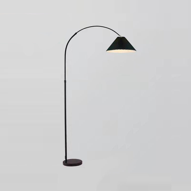 Hedendaags kleurrijke vloerlamp creatief vloerlicht met stofschaduw voor slaapkamer