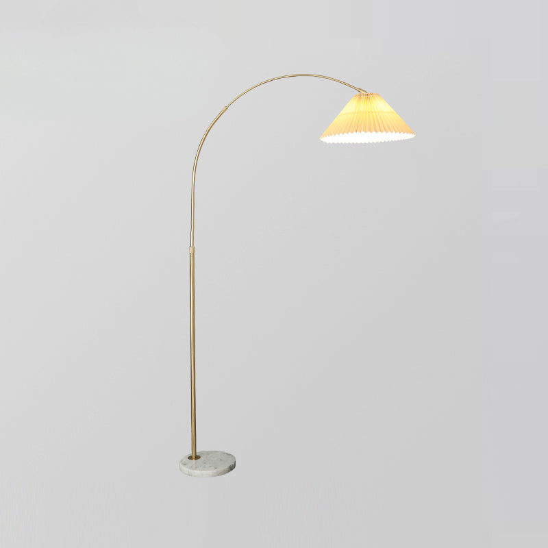 Hedendaags kleurrijke vloerlamp creatief vloerlicht met stofschaduw voor slaapkamer