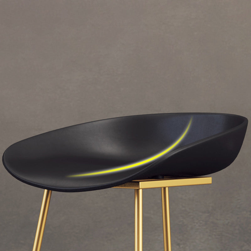 Glam Coffee Shop Footrest Stool Matte Finish Plastic Barstool