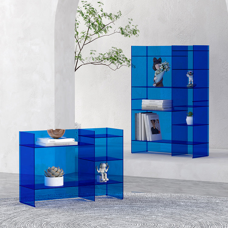 Libreria in stile scandinavo chiuso per l'ufficio di casa