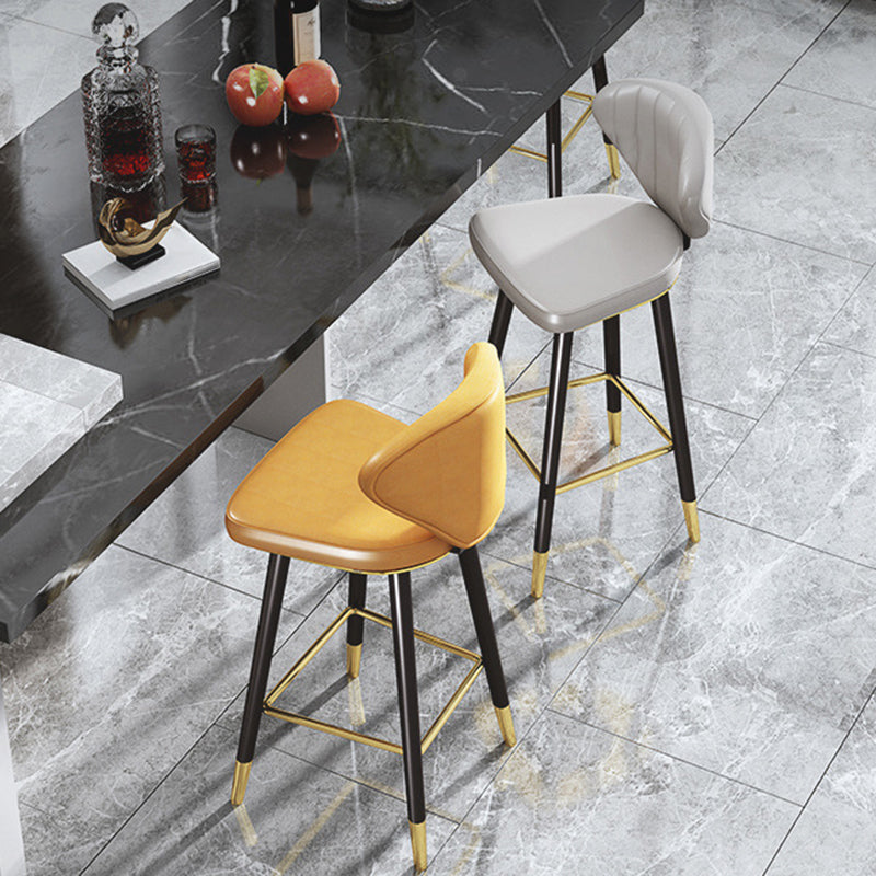 Nordic Glam Style Bar-stool PU Leather Counter Bar Stool with Metal Legs