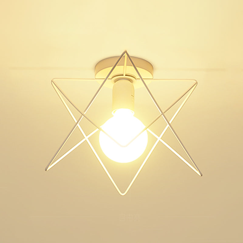 Metalen geometrische schaduw spoel plafondlicht industrieel 1 licht spoelbevestiging in het wit