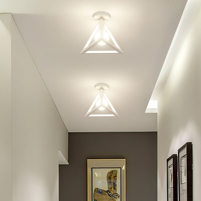 Metalen geometrische schaduw spoel plafondlicht industrieel 1 licht spoelbevestiging in het wit