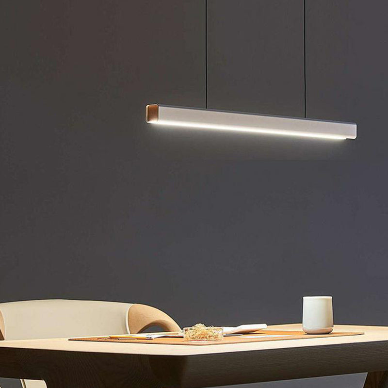 Éclairage d'île de forme linéaire de style moderne