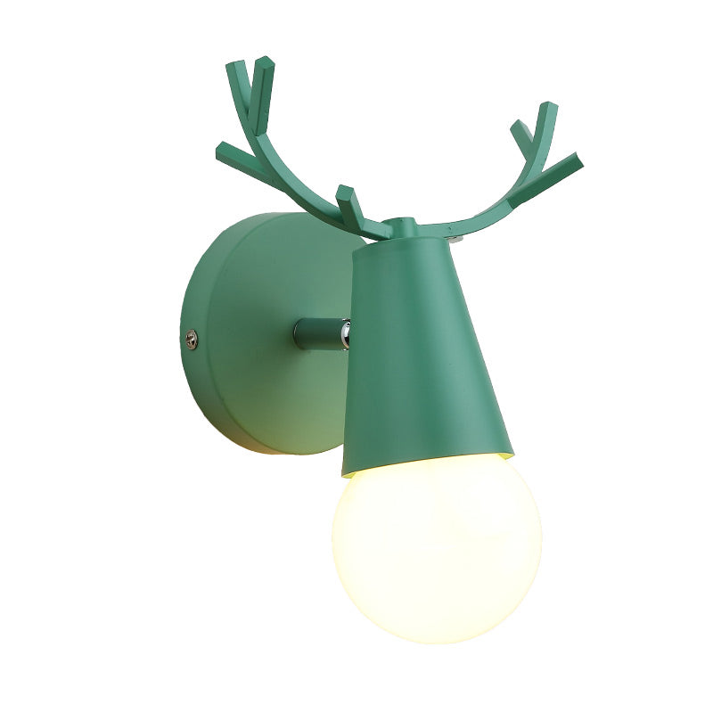 Modern Style Unique Shape Wall Sconce Metal 1 Light Wall Light for Bedroom