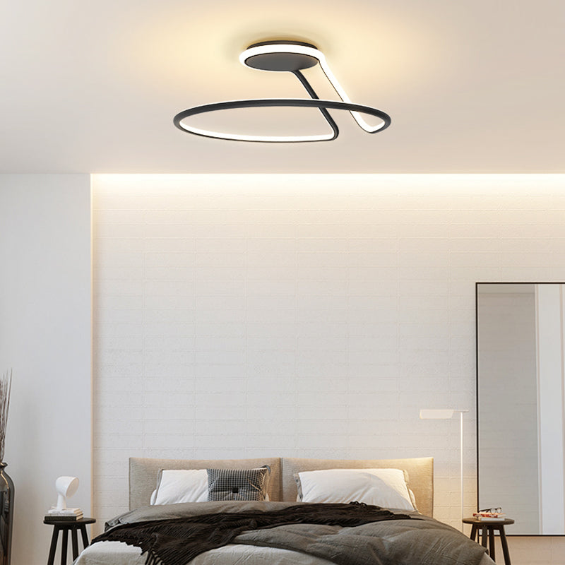 Style moderne en forme linéaire lampe de plafond métal 1 lumière légère plafond pour chambre à coucher