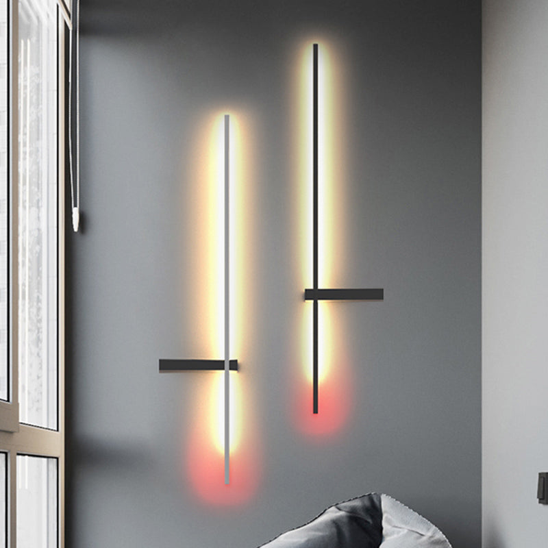 Aluminum Straight Wall Light Nordic Style LED Wall Sconce for Living Room