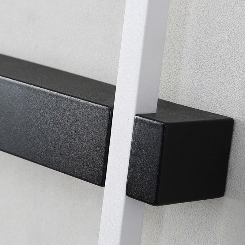 Aluminum Straight Wall Light Nordic Style LED Wall Sconce for Living Room