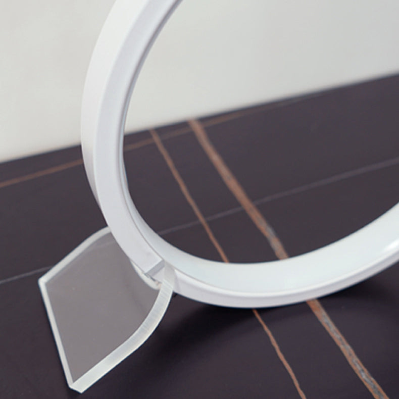 Lámpara de escritorio LED lineal de accesorio de iluminación de escritorio de estilo moderno para dormitorio