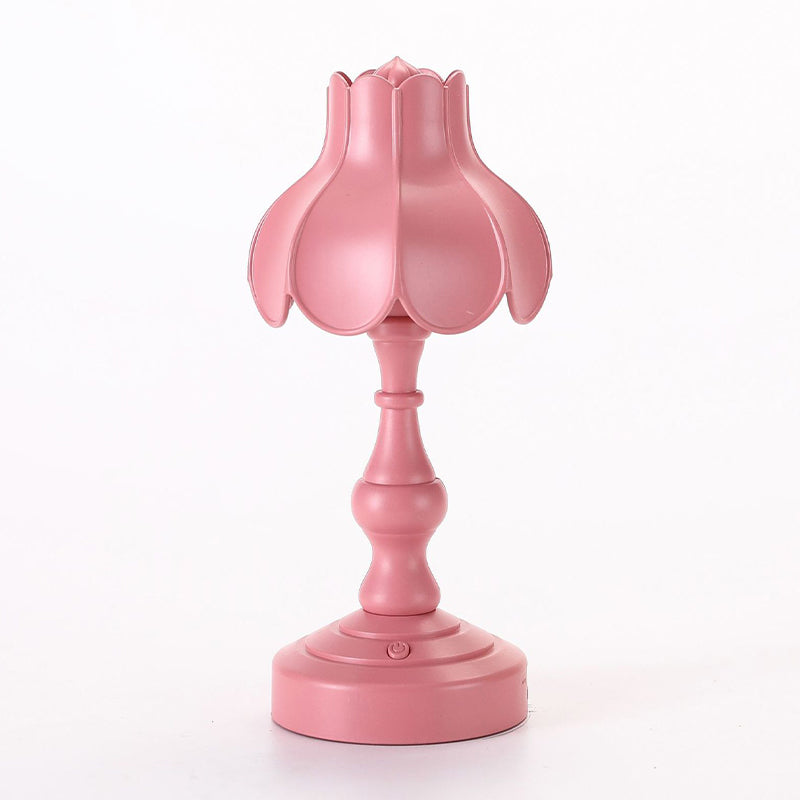 Table de forme de dôme moderne Light Metal 1 LAX NEULTANTS LEIL