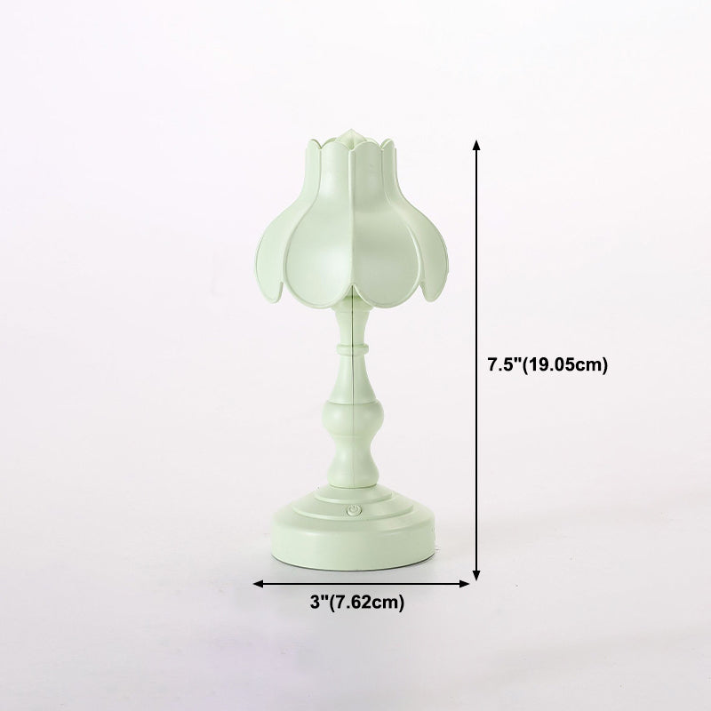 Table de forme de dôme moderne Light Metal 1 LAX NEULTANTS LEIL