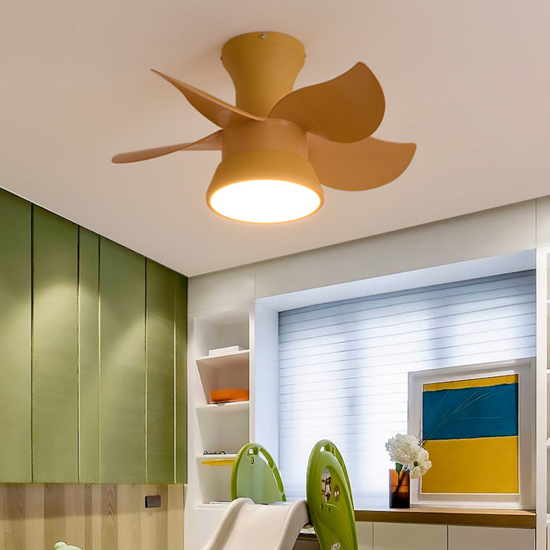Éclairage de ventilateur de plafond de style moderne 1 Éclair de ventilateur de plafond léger pour la chambre des enfants