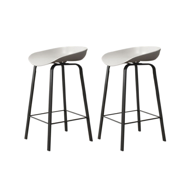 Nordic Design Bucket Low Back Stools for Home Plastic Counter Stool with Metal Legs