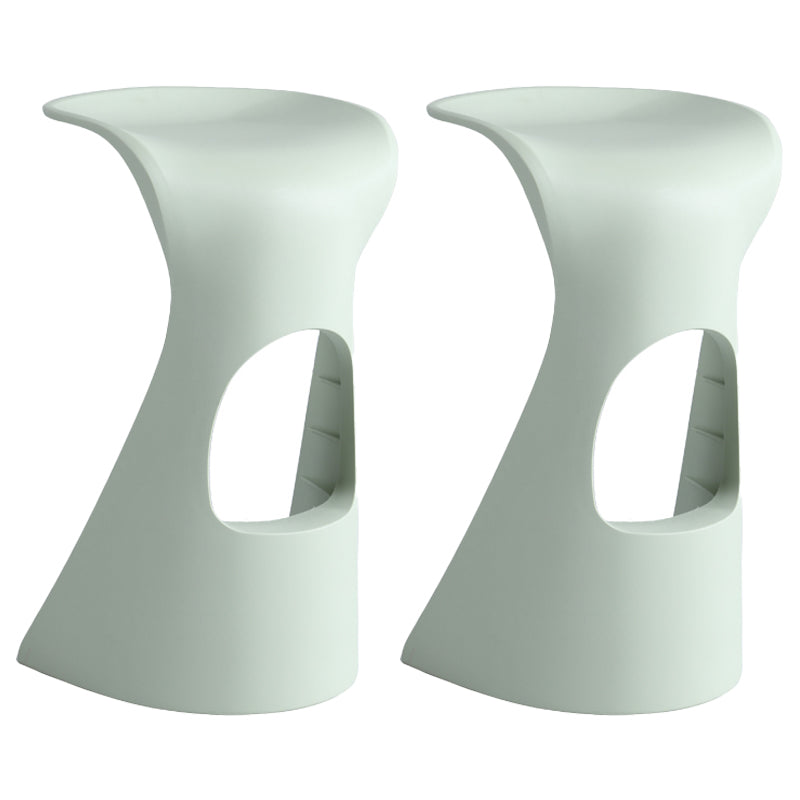 Scandinavian Plastic Barstools for Home Backless Stools with Plastic Base