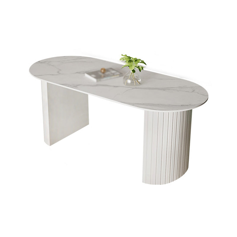 Table blanche supérieure en pierre frittée pour table de cuisine moderne de restaurant avec double piédestal