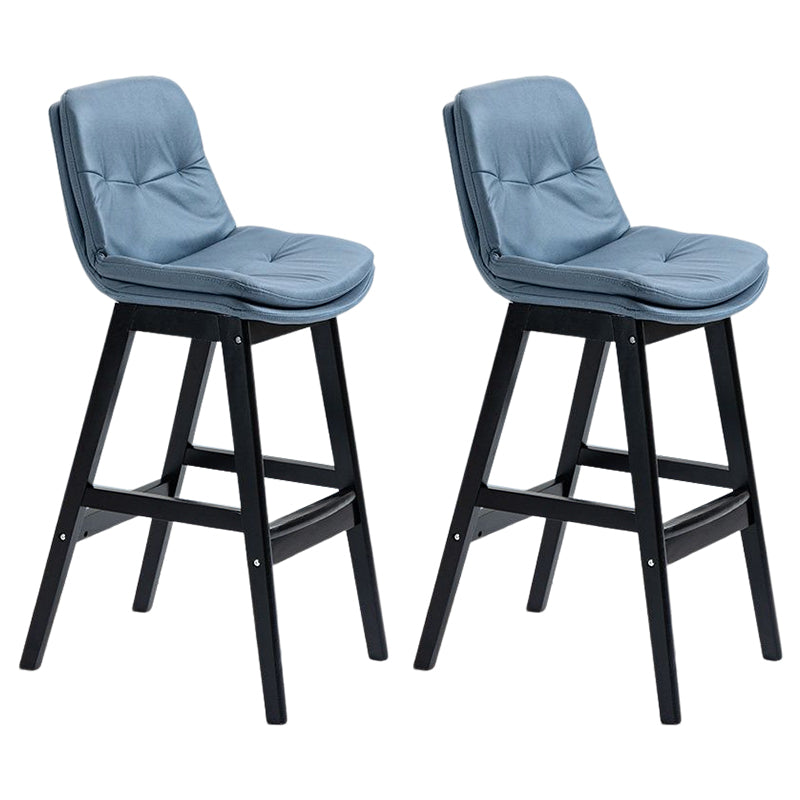 Scandinavian Upholstered Footrest Low Back Stool 27.95'' Rubberwood Bar Stool