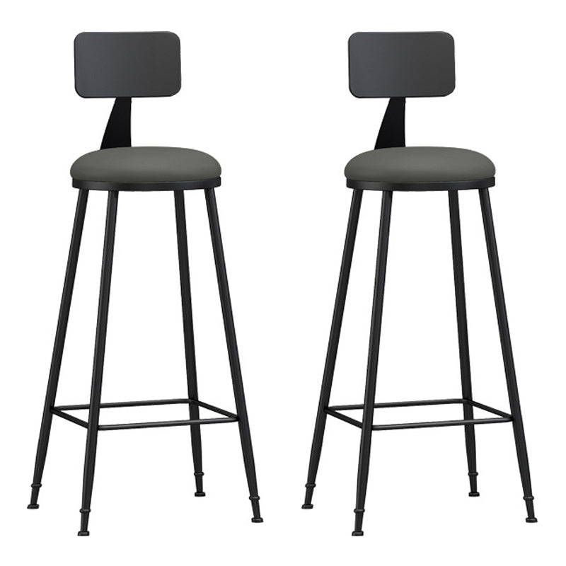 Industrial Coffee Shop Footrest Stool Matte Finish Iron Bar Stool