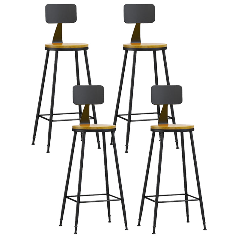 Industrial Coffee Shop Footrest Stool Matte Finish Iron Bar Stool