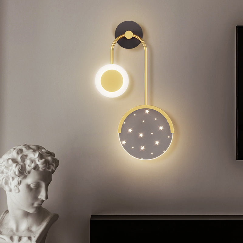 Luz de pared geométrica de metal Gold Nordic Gold 20 "Pled de pared LED de altura para dormitorio