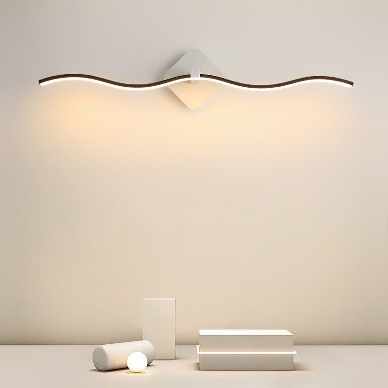 Vanité métallique moderne Lumière miroir à LED de forme linéaire pour salle de bain