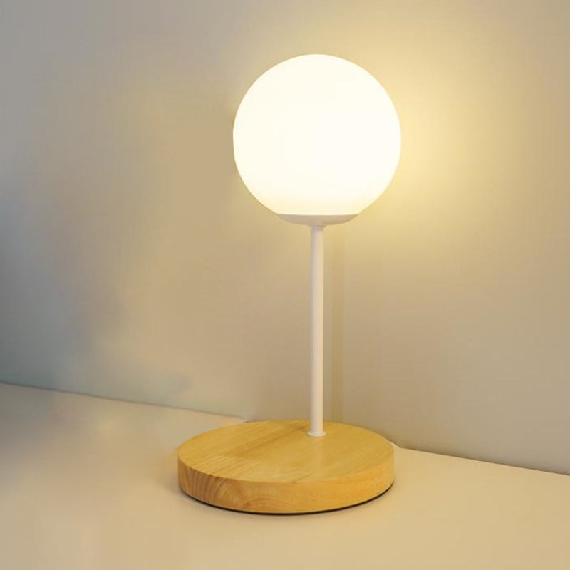 Lámpara de mesa LED Luz de escritorio de madera moderna con sombra Galss para sala de estar (el juguete no incluye)