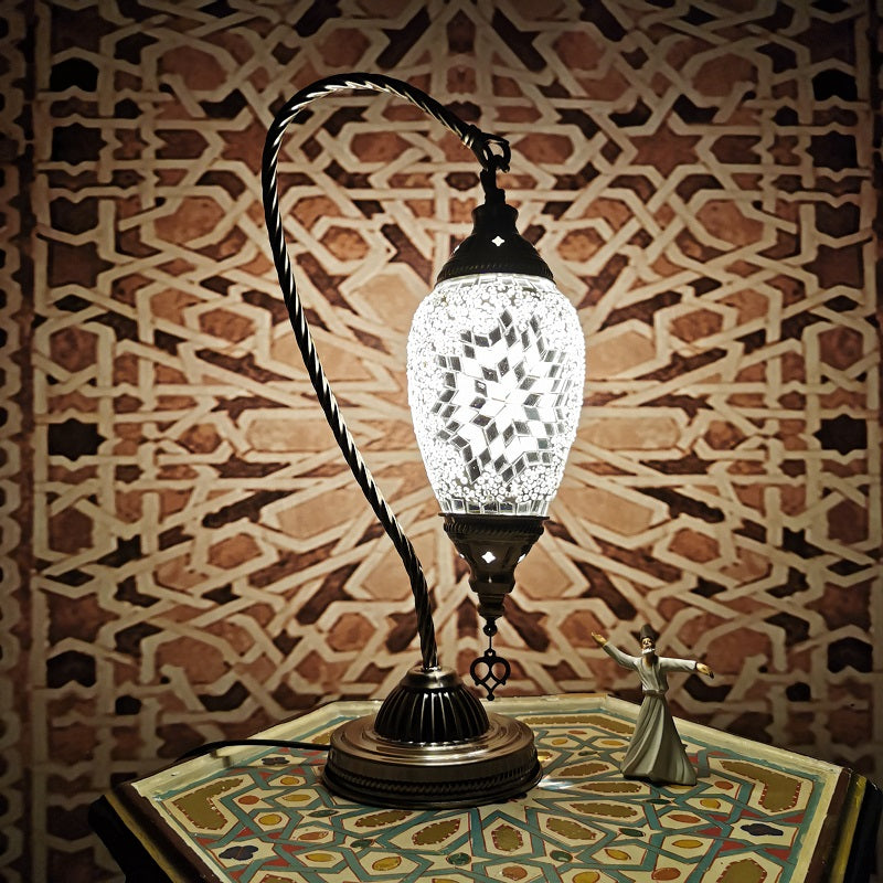 Moderne stijl traanvormige tafel verlichting glas 1 lichte tafellamp voor slaapkamer