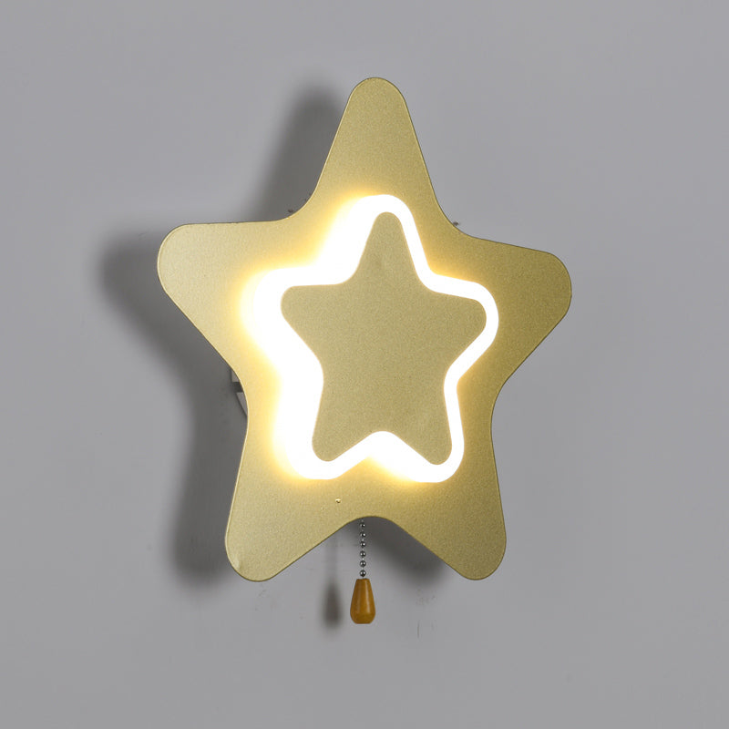 Modern Style Unique Shape Wall Sconce Metal Wall Light for Bedroom