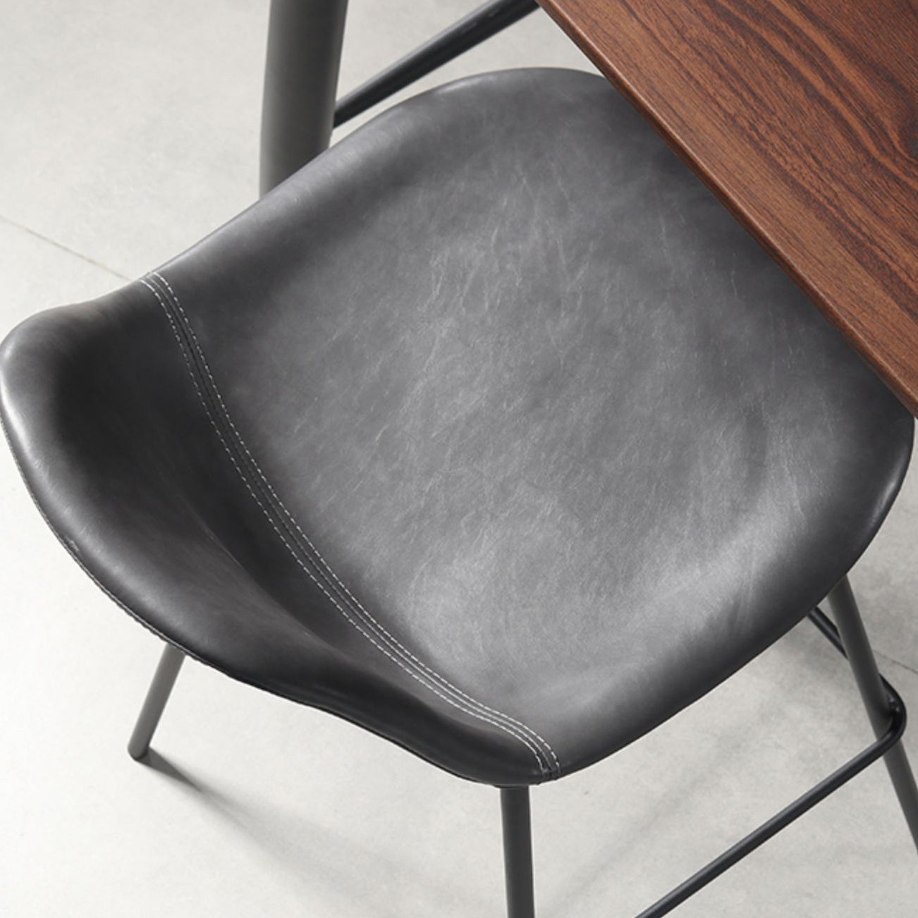 Contemporary Matte Finish PU Leather Barstool Footrest Restaurant Stool