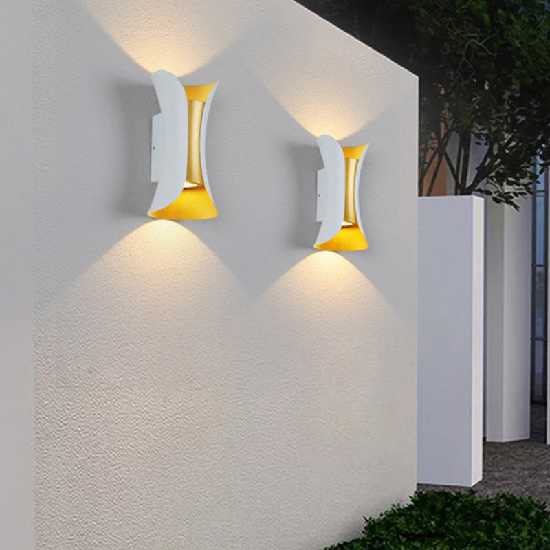 Aluminum Wall Mount Light LED Wall Sconce Light with Metal Shade for Bedroom