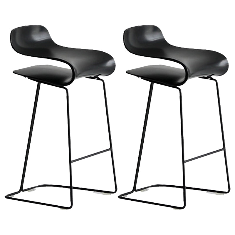 Scandinavian Matte Finish Plastic Barstool Footrest Coffee Shop Stool