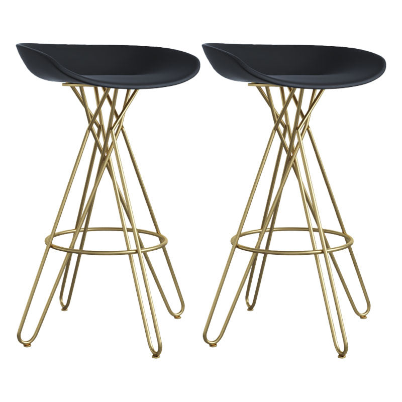 Glam Footrest Plastic Barstool Matte Finish Restaurant Stool