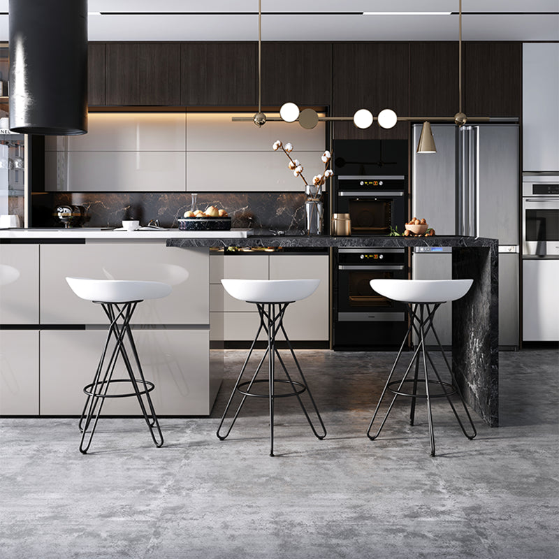 Glam Footrest Plastic Barstool Matte Finish Restaurant Stool