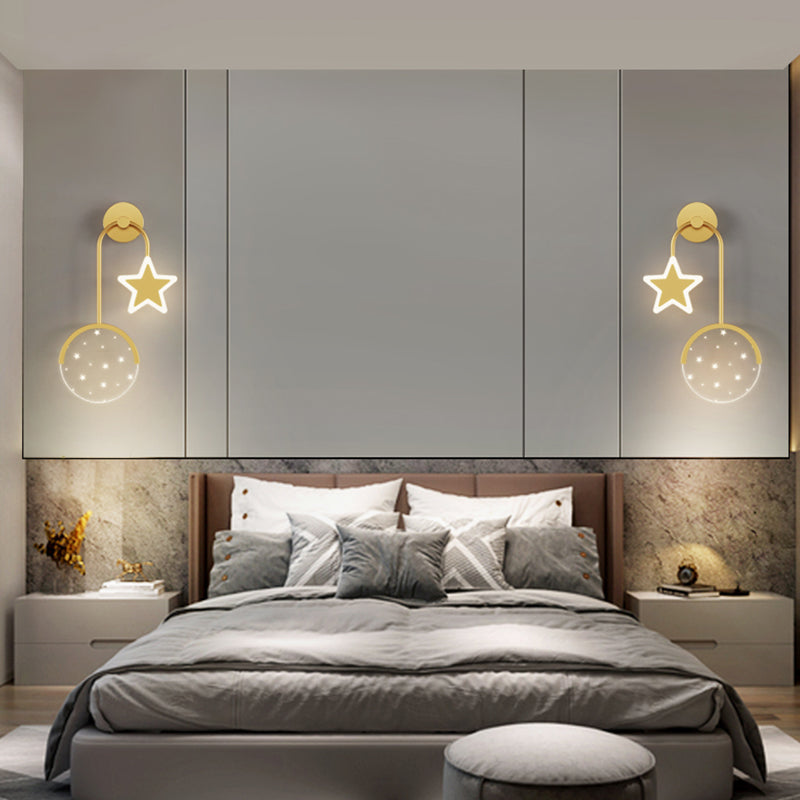 Modern Metal Wall Light Geometric 2 Lights LED Wall Sconce for Bedroom