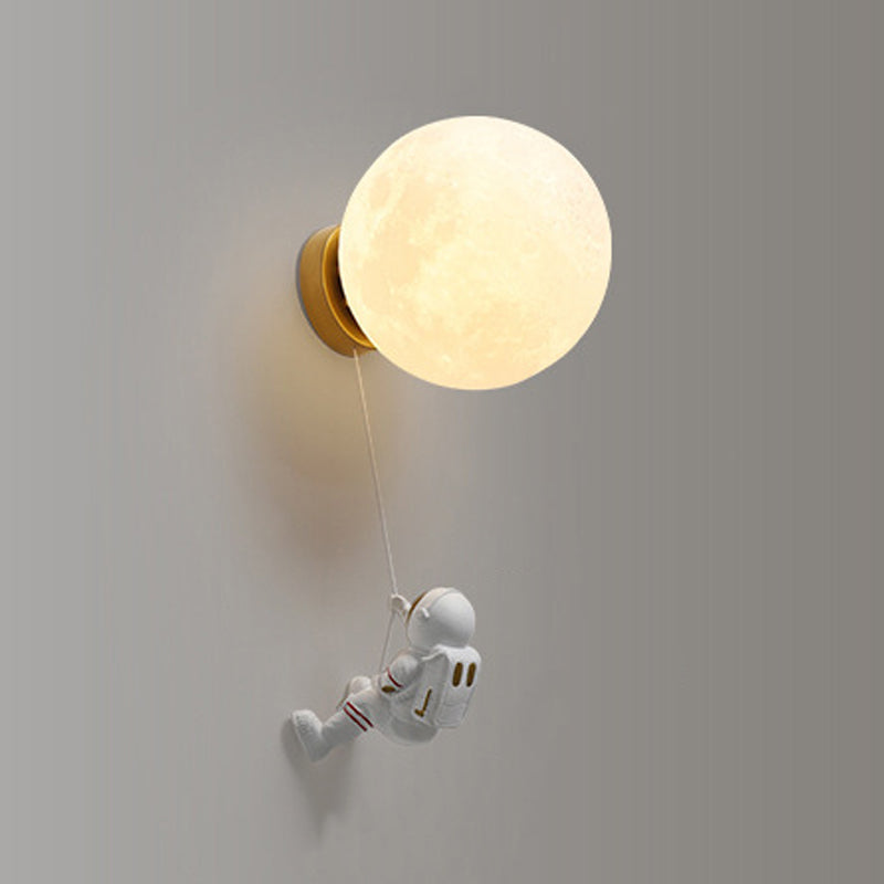 Modern Style Wall Light Sconce Creative Glass Wall Light Fixture for Bedroom