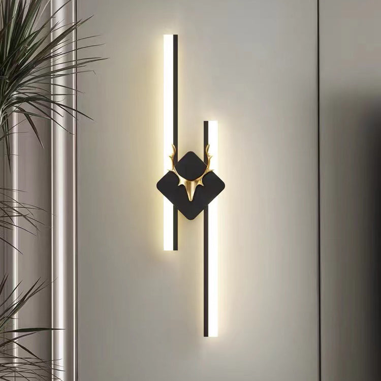 Linear Shape Metal Wall Lights Modern Style 2 Light Wall Mount Lamps in Black