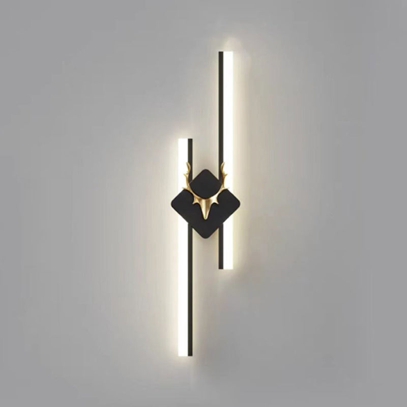 Linear Shape Metal Wall Lights Modern Style 2 Light Wall Mount Lamps in Black