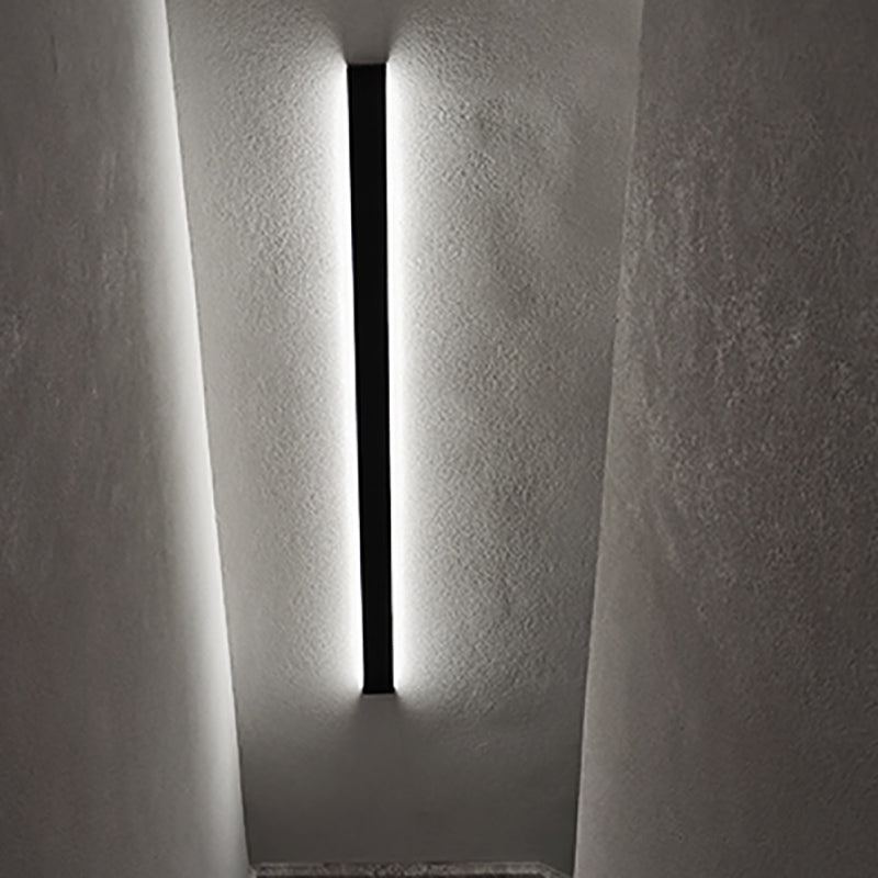 Linear Shape Metal Wall Light Modern Style 1 Light Wall Mount Lamp